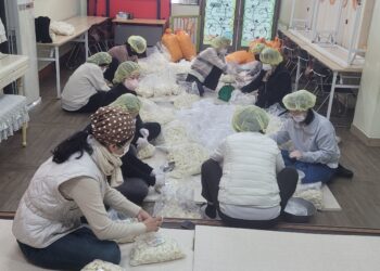 2026년 여름캠프 기금 마련 위한 ‘제6차 떡국떡 포장 봉사’ 실시