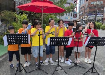 아동 37명 참여, 어르신 위한 힐링 음악공연으로 세대 간 소통과 나눔 실천